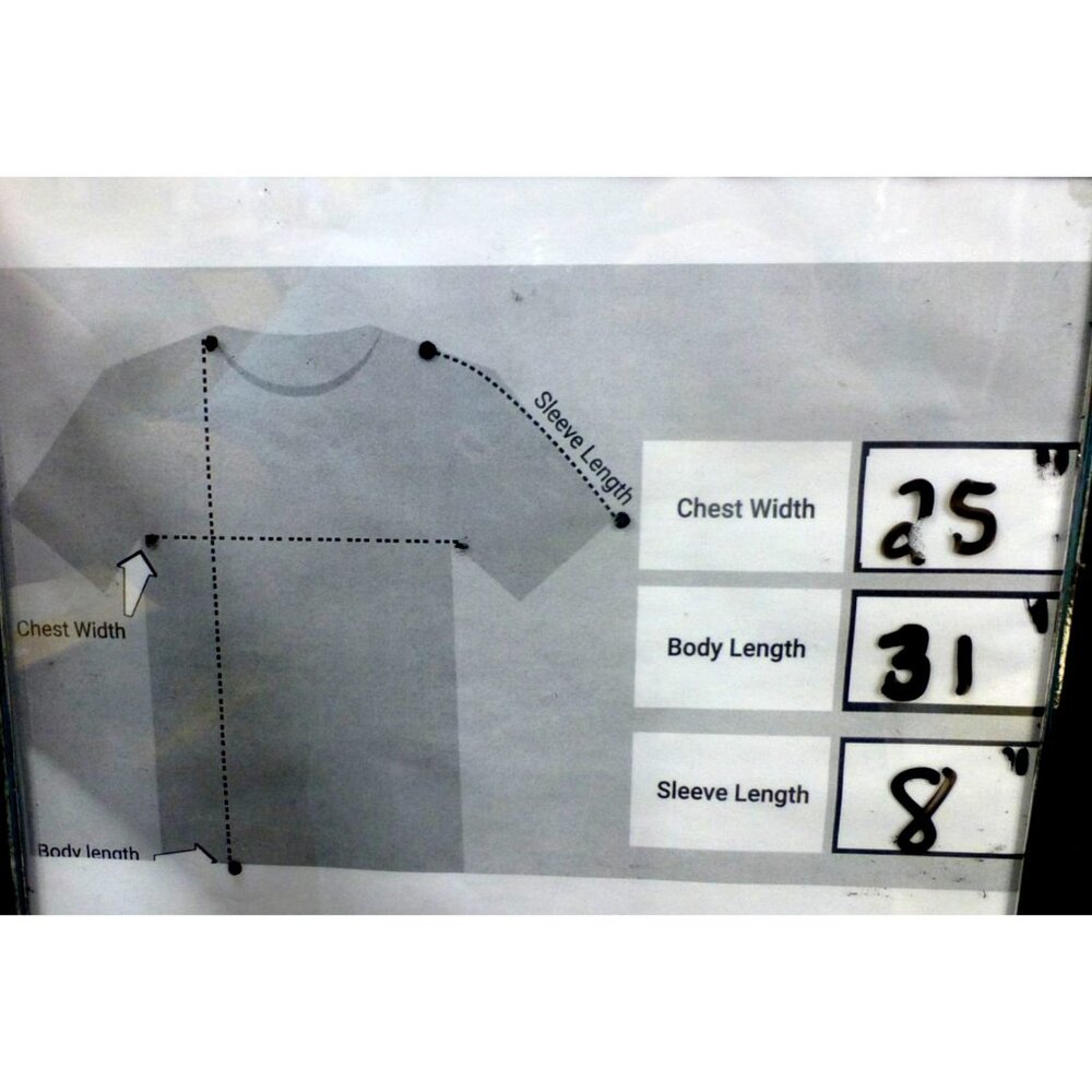 Star Wars Mandalorian Navy Graphic T-Shirt 2XL "Thats Not A Toy!" Grogu & Mando - Picture 7 of 7